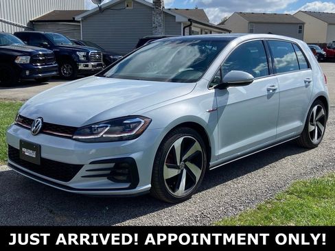 Used 2020 Volkswagen GTI SE image 1