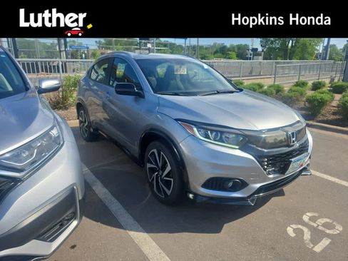 Used 2019 Honda HR-V Sport image 1