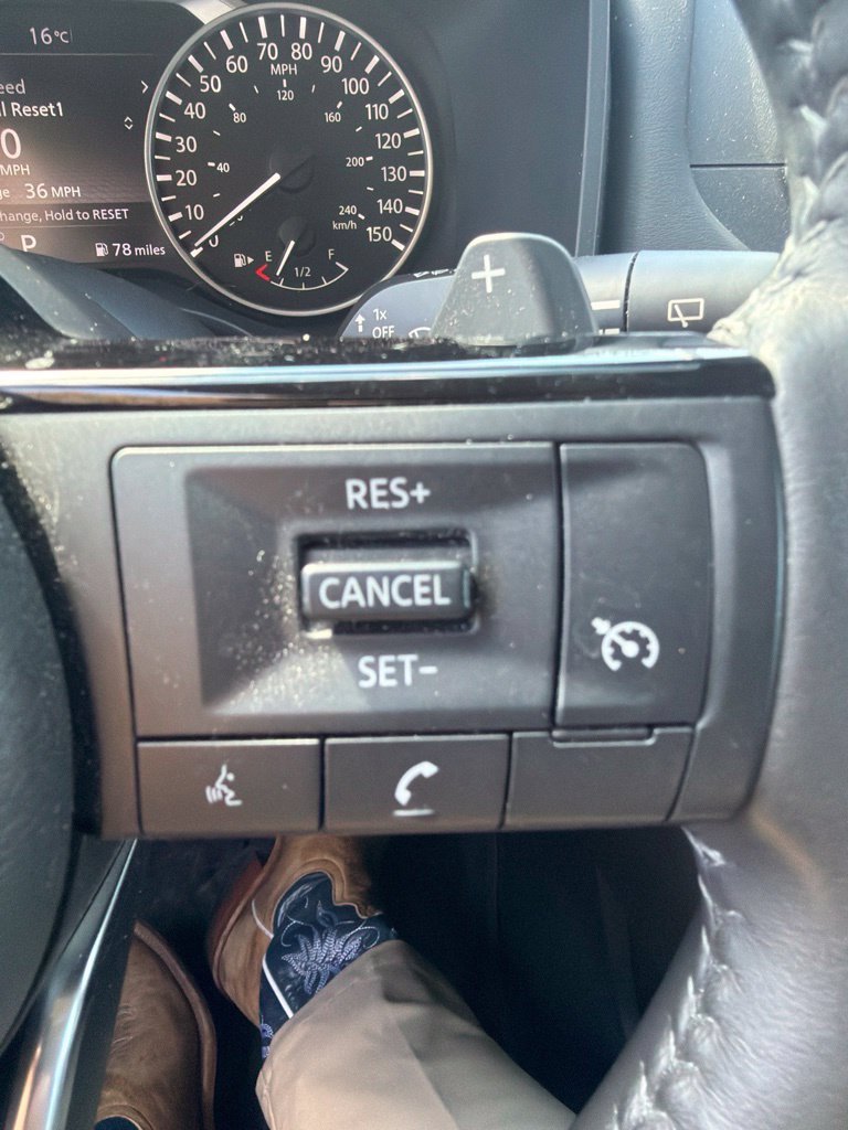 Used 2021 Nissan Rogue S FWD image 18