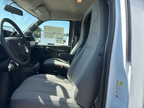 New 2025 Chevrolet Express 3500 w/ Power Convenience Package RWD image 12