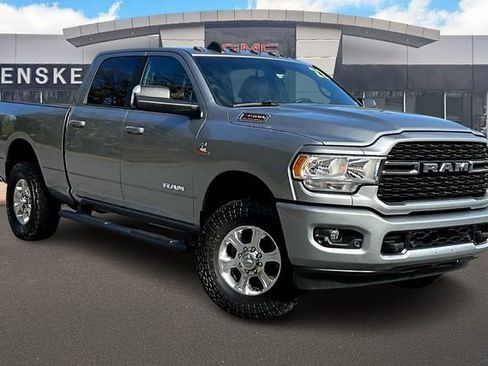 Used 2022 RAM 3500 Big Horn w/ Level B Equipment Group image 11