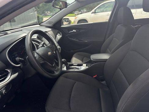 Used 2019 Chevrolet Malibu LS FWD image 6