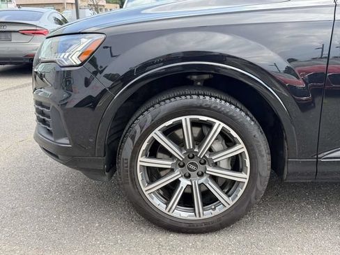 Used 2023 Audi Q7 2.0T Premium Plus w/ Premium Plus Package AWD/4WD image 7