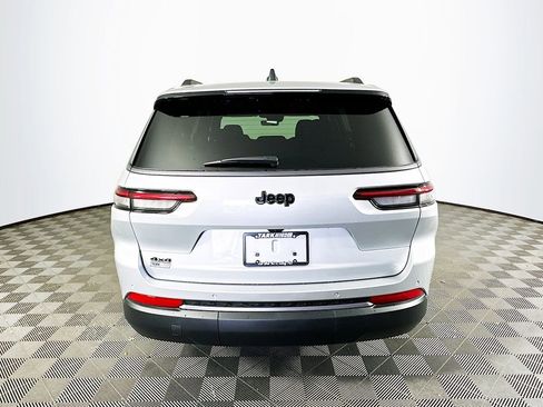New 2026 Jeep Grand Cherokee L 4WD image 9