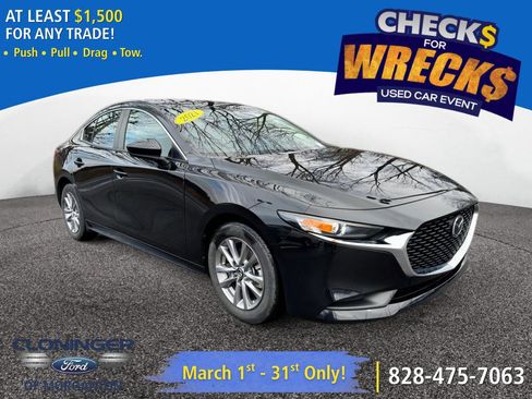 Used 2021 MAZDA MAZDA3 s image 1
