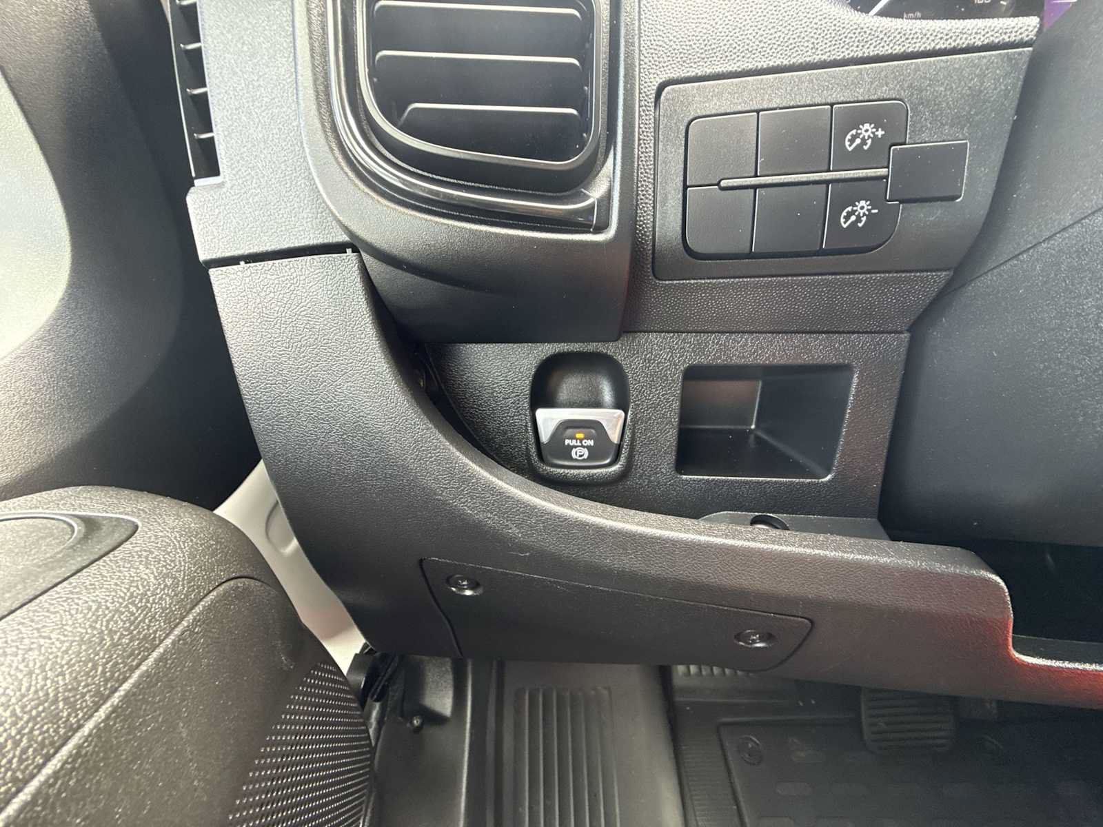 Used 2023 RAM ProMaster 2500 FWD image 17