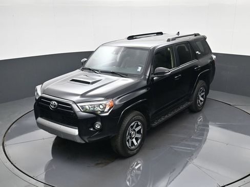 Used 2023 Toyota 4Runner TRD Off-Road Premium image 24