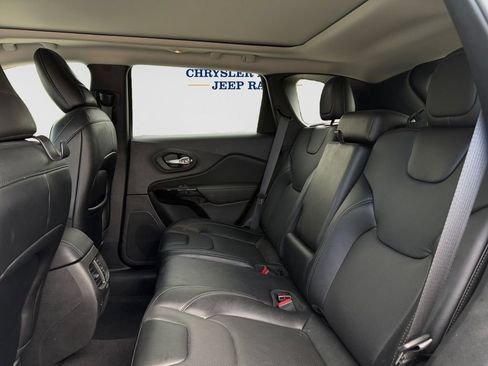 Used 2023 Jeep Cherokee Altitude Lux w/ Lux Elite Package AWD/4WD image 9