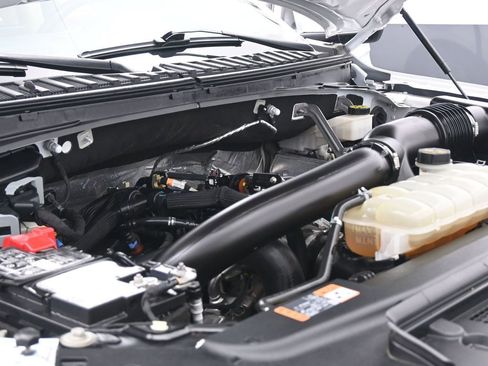 Used 2022 Ford Expedition Max Limited image 26