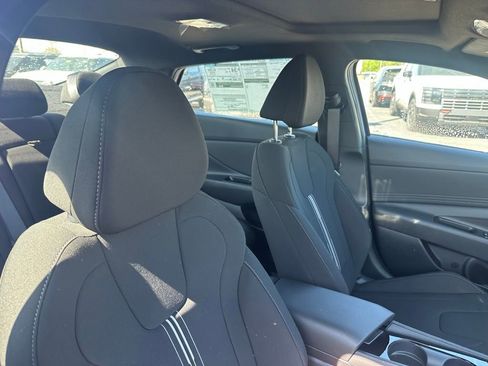New 2026 Hyundai Elantra SEL Sport Premium FWD image 23