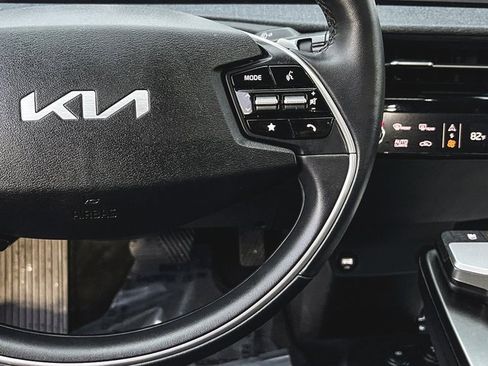 Used 2023 Kia EV6 Wind image 22