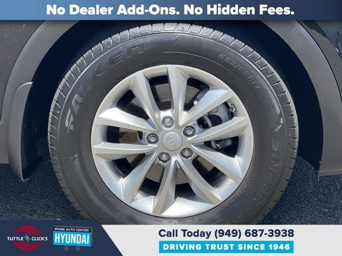 Used 2017 Kia Sorento FWD image 13