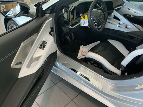 New 2026 Chevrolet Corvette Stingray Preferred Cpe w/ Z51 Performance Package RWD image 9