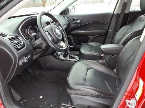Used 2019 Jeep Compass Limited image 10