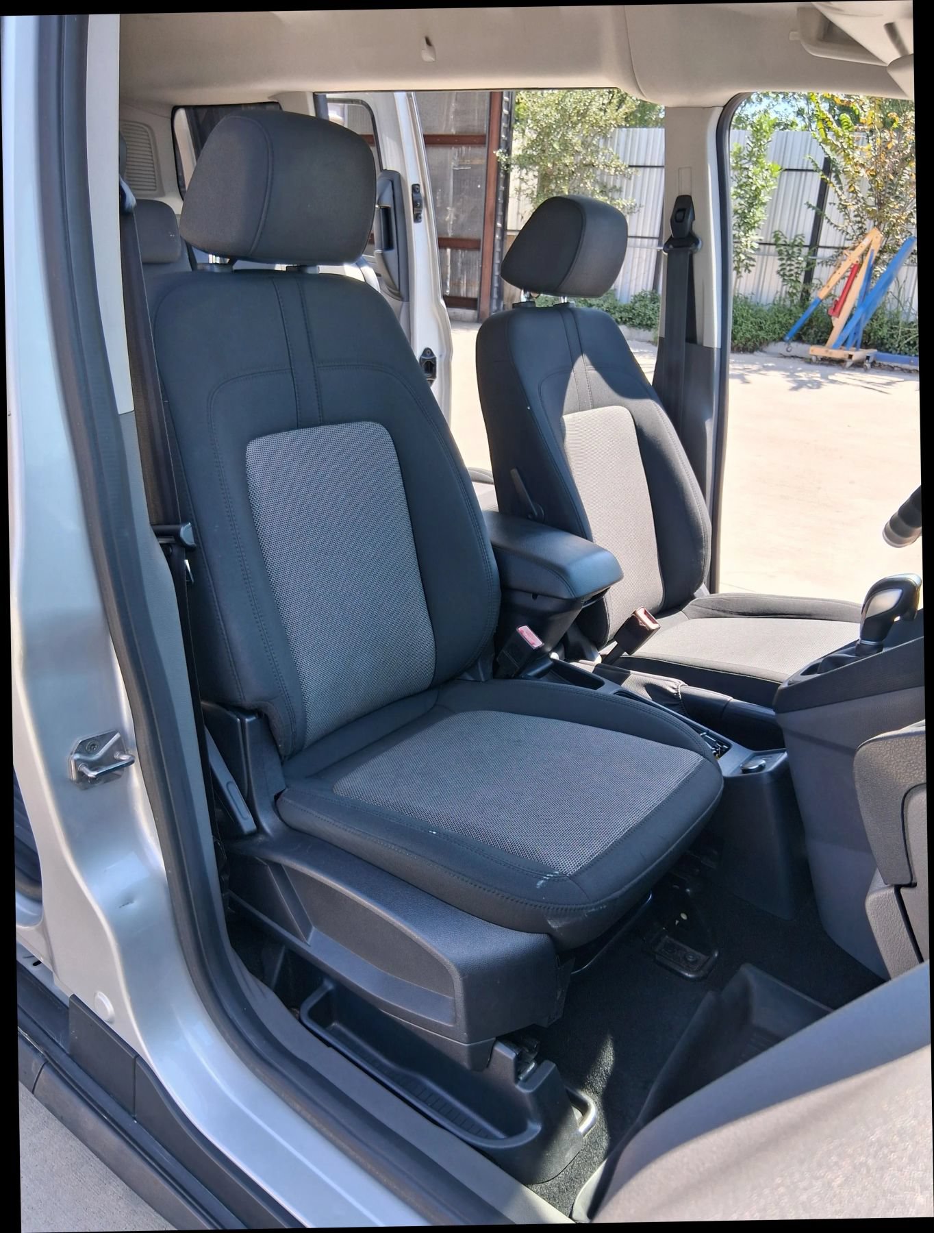 Used 2019 Ford Transit Connect XL FWD image 41