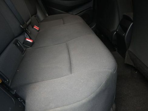 Used 2022 Toyota Corolla LE FWD image 22