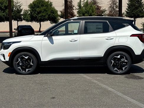 New 2026 Kia Seltos S image 10