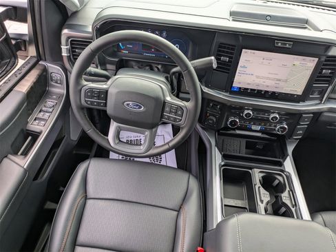 New 2025 Ford F250 Lariat w/ Black Appearance Package image 16