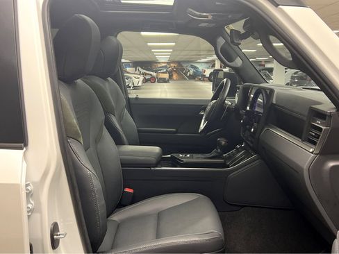 Certified 2026 Lexus GX 550 AWD/4WD image 25