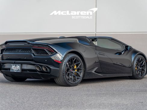 Used 2019 Lamborghini Huracan LP 580-2 image 7