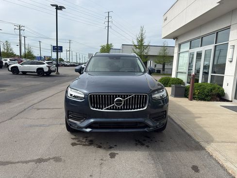 Used 2022 Volvo XC90 T6 Momentum w/ Advanced Package AWD/4WD image 8