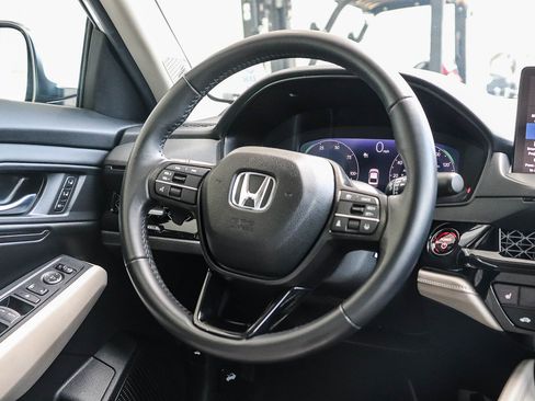 Used 2024 Honda Accord EX-L image 18