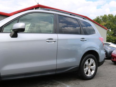 Used 2014 Subaru Forester 2.5i Premium w/ All-Weather Package image 8