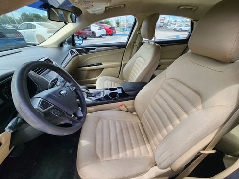 Used 2013 Ford Fusion SE image 13