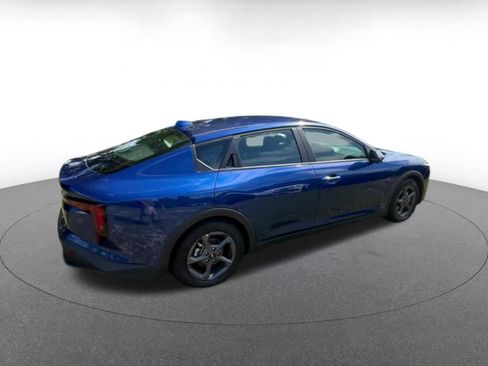 Used 2026 Kia K4 FWD image 14