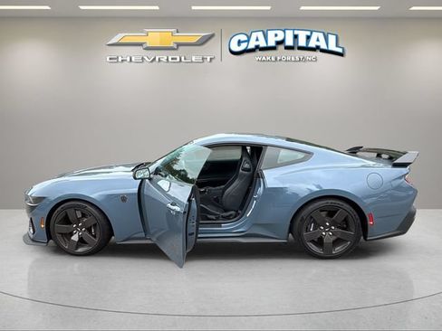 Used 2025 Ford Mustang Dark Horse w/ Dark Horse Handlin Package RWD image 3