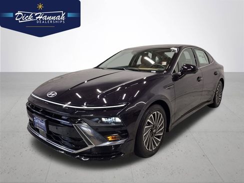New 2026 Hyundai Sonata Limited FWD image 1