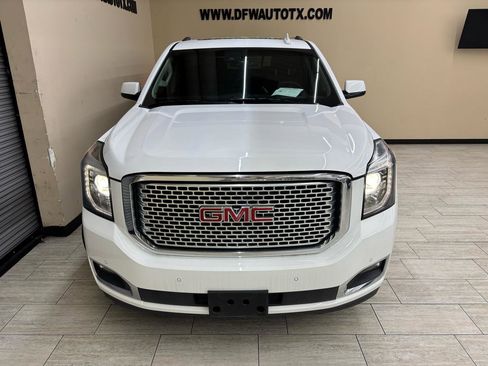 Used 2017 GMC Yukon Denali w/ Open Road Package AWD/4WD image 4