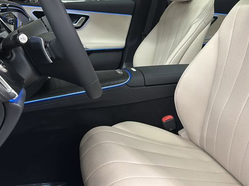 New 2026 Mercedes-Benz E 350 4MATIC Sedan image 27