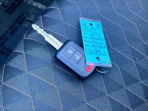 Used 2024 Mitsubishi Mirage ES image 11