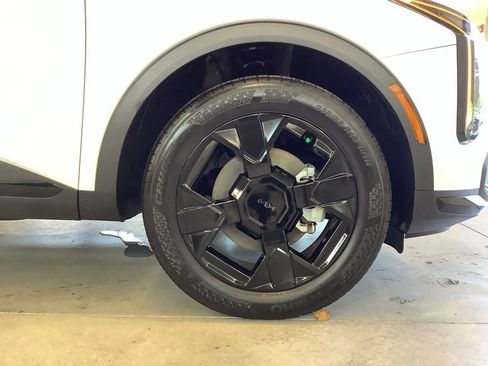 Certified 2026 Kia Sportage X-Line w/ X-Line Premium Package AWD/4WD image 29