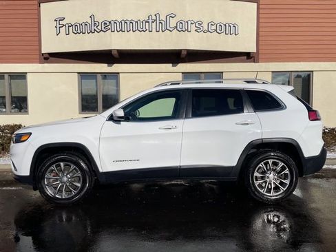 Used 2019 Jeep Cherokee Latitude Plus w/ Comfort/Convenience Group image 8