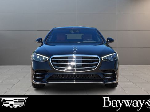 Used 2026 Mercedes-Benz S 580 4MATIC Sedan image 2