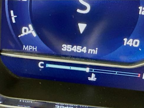 Used 2023 Chevrolet Silverado 1500 ZR2 w/ Technology Package image 13