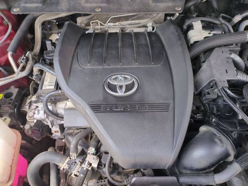 Used 2024 Toyota Grand Highlander AWD Hybrid image 32