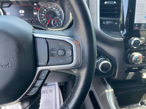 Used 2022 RAM 1500 Big Horn AWD/4WD image 16