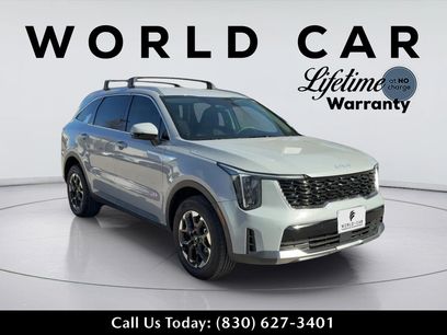 Used 2025 Kia Sorento S