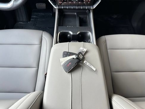New 2026 GMC Acadia Elevation w/ Black Edition FWD image 21