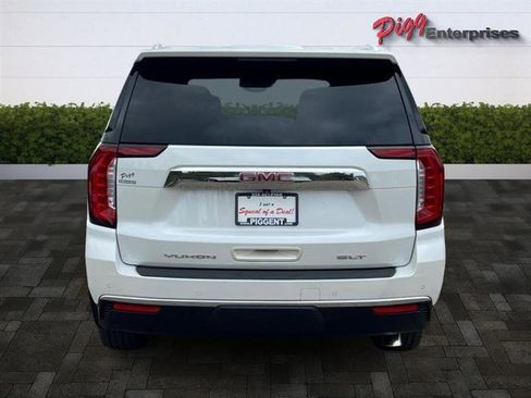 Used 2021 GMC Yukon SLT w/ SLT Premium Package image 10