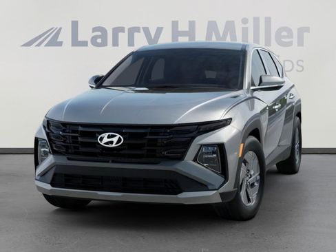 New 2026 Hyundai Tucson Blue SE FWD image 6