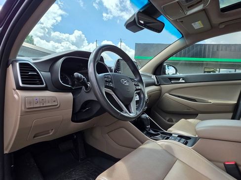 Used 2021 Hyundai Tucson Ultimate w/ Cargo Package AWD/4WD image 10