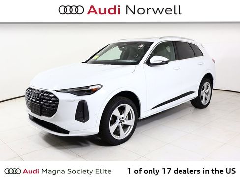 New 2025 Audi Q5 Premium Plus image 11