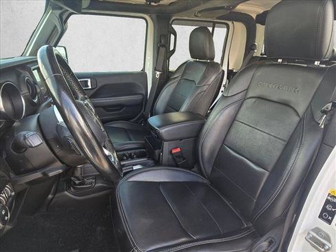 Used 2020 Jeep Gladiator Overland AWD/4WD image 17