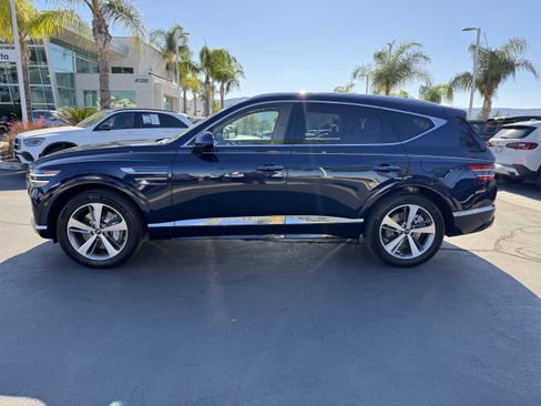 Used 2023 Genesis GV80 2.5T w/ Prestige 20" Package image 7