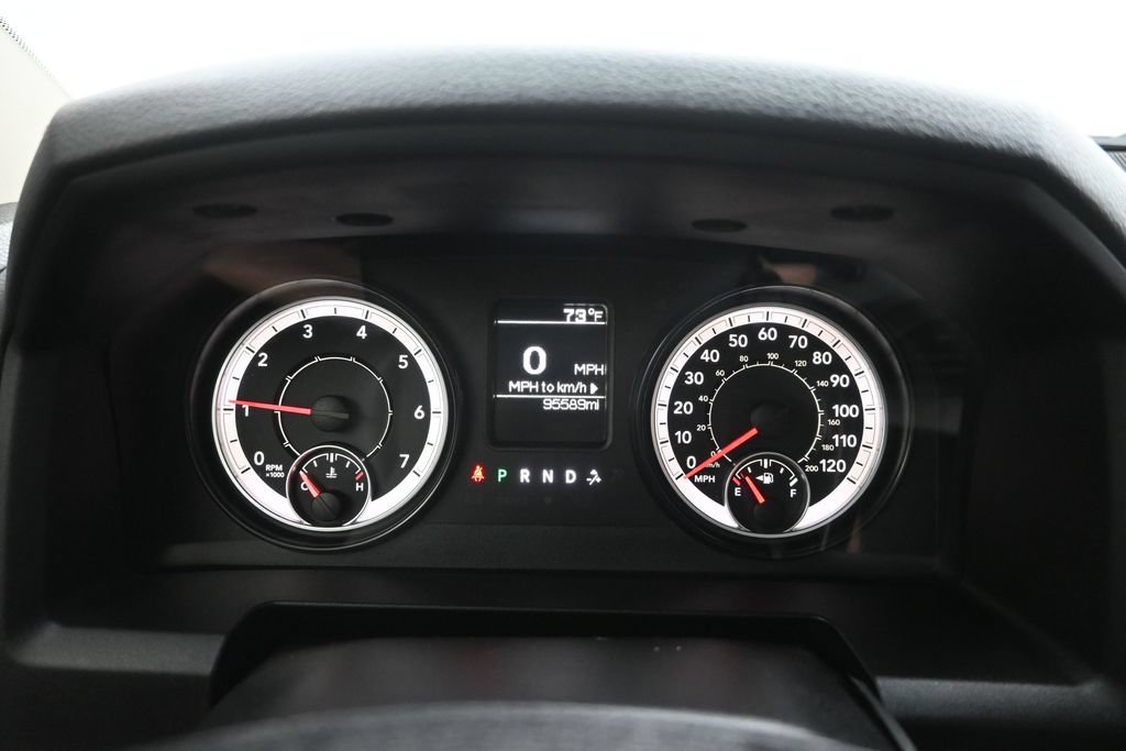 Used 2016 RAM 2500 Tradesman w/ Chrome Appearance Group AWD/4WD image 14