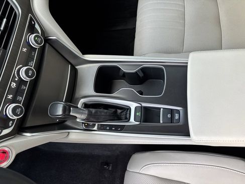 Used 2018 Honda Accord EX-L image 14